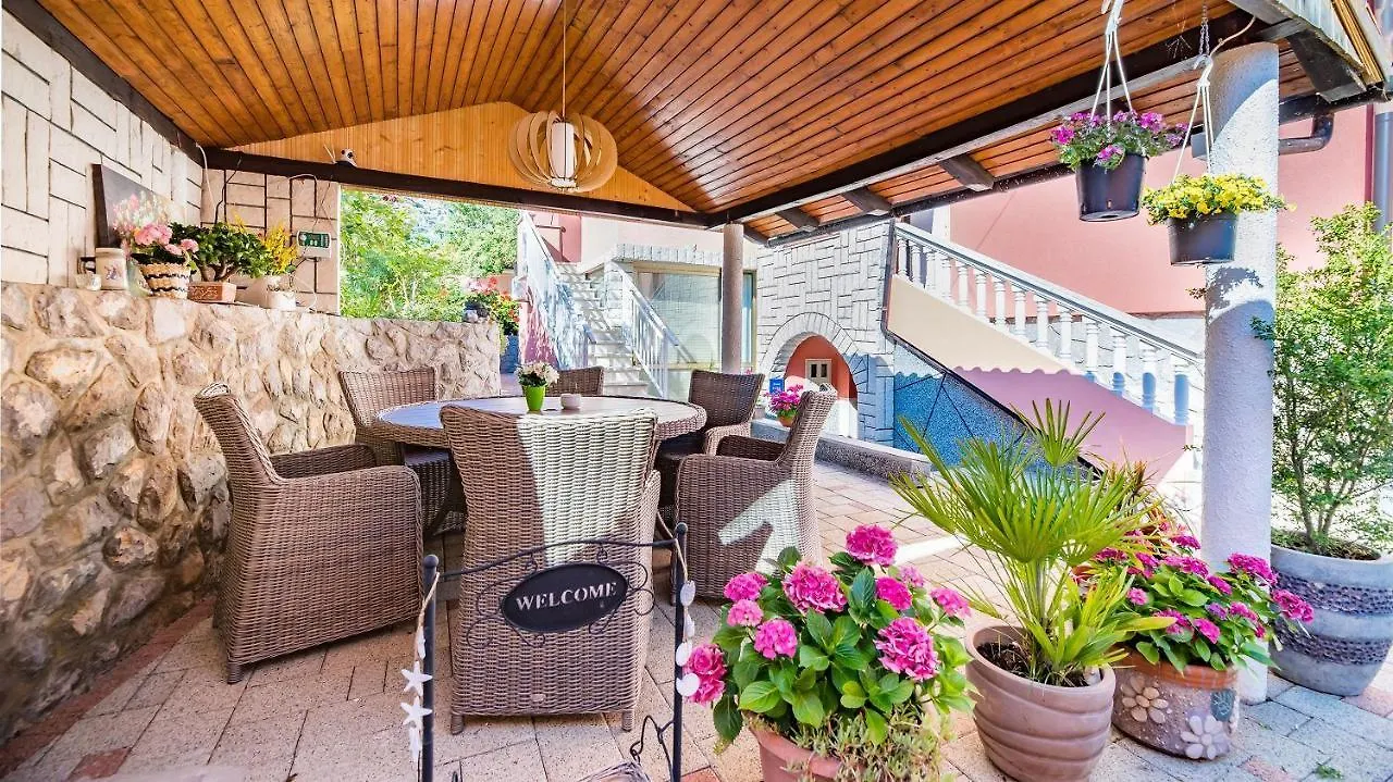 400 Meter Zum Strand Baska  Holiday home