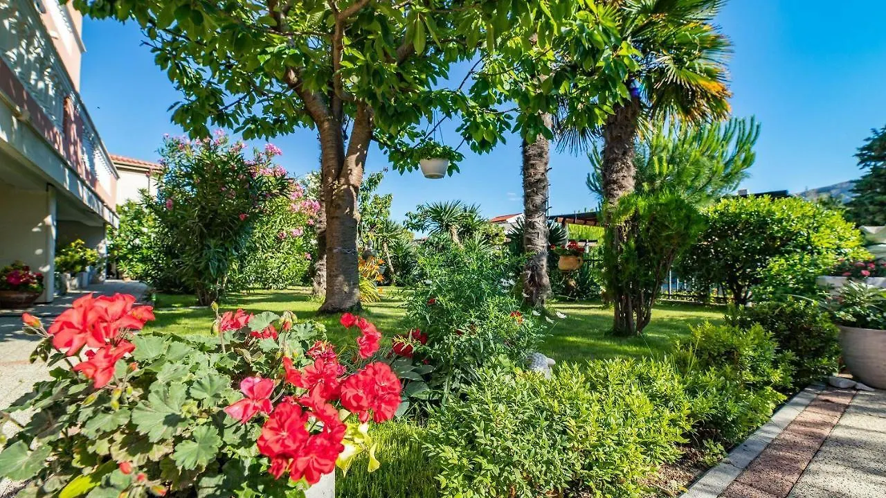 Holiday home 400 Meter Zum Strand Baska